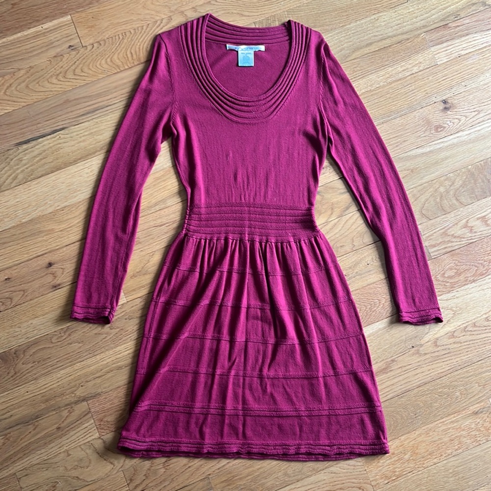 EUC Max Studio Long Sleeve Sweater Dress Size Medium